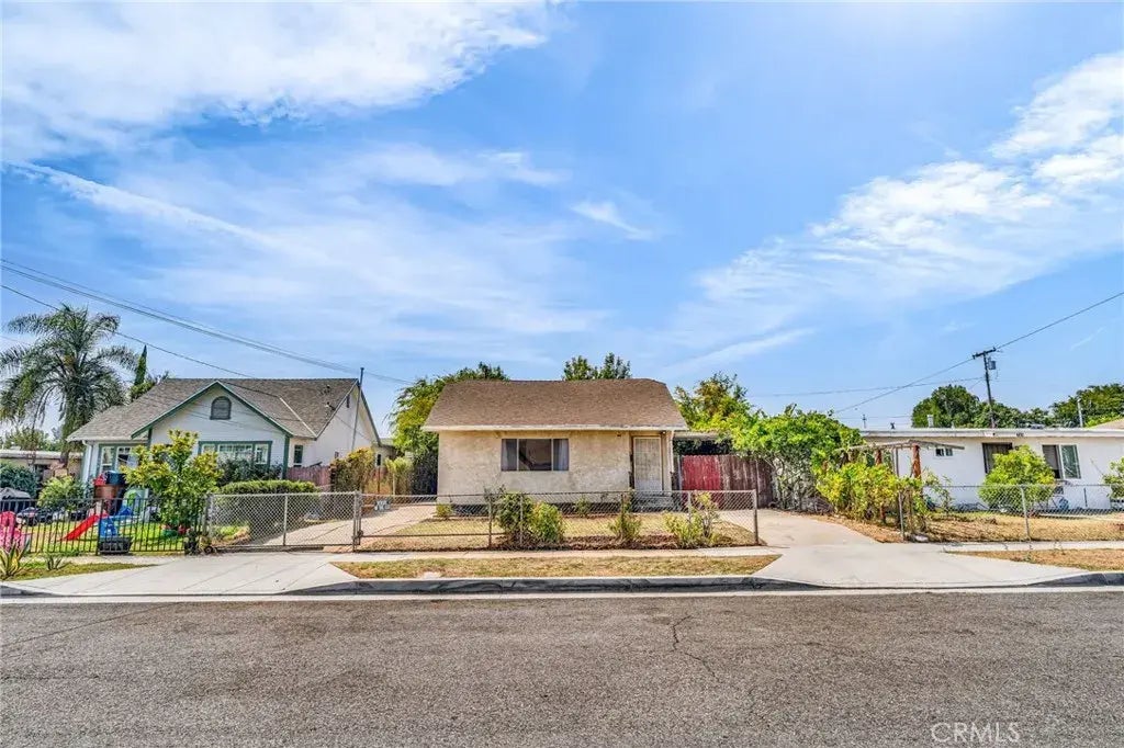 612 E Saxon Avenue, San Gabriel