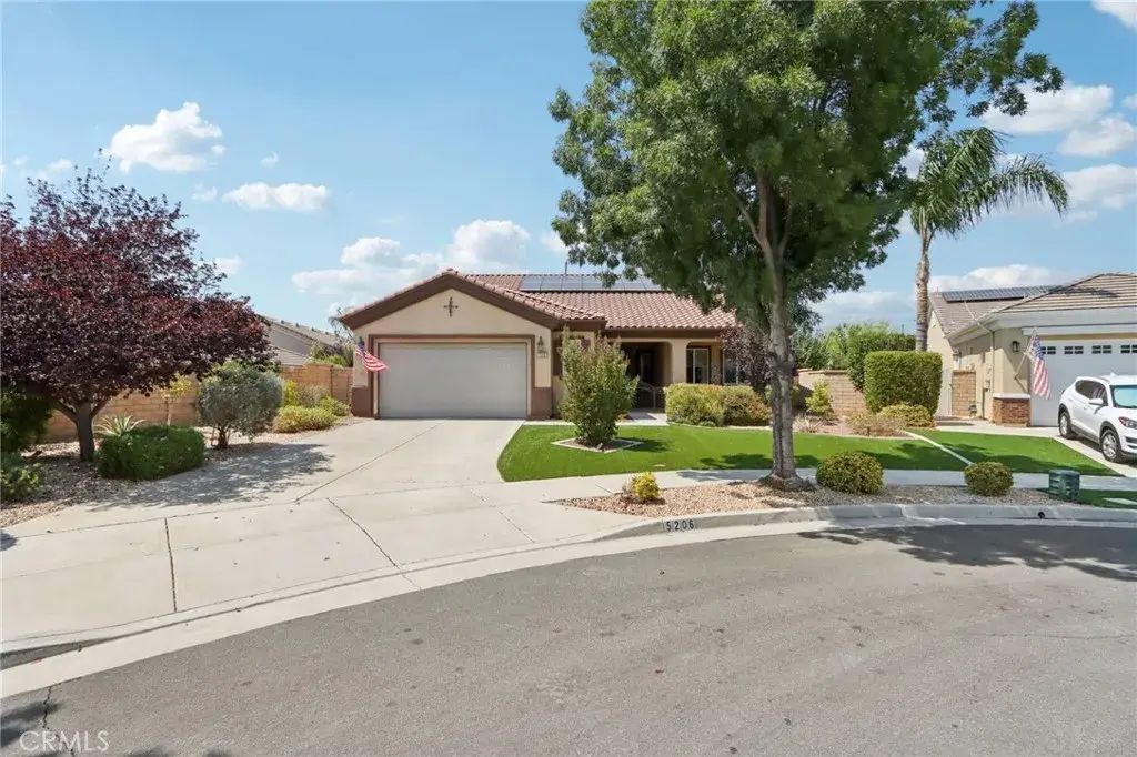 5206 Corte Del Cabo, Hemet