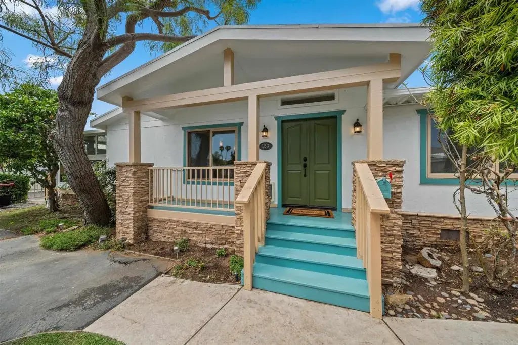 699 N Vulcan Ave Spc 133, Encinitas