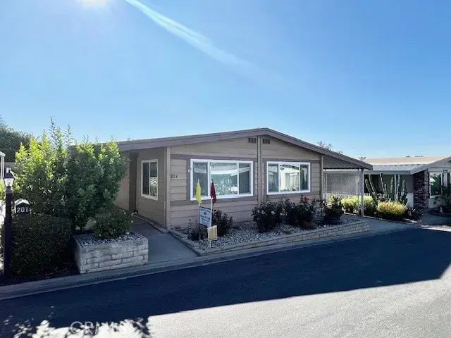 3850 Atlantic 201, Highland