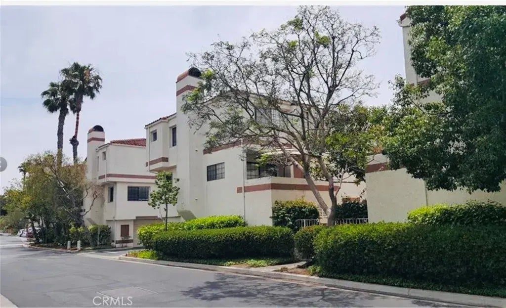 2971 Plaza Del Amo 284, Torrance