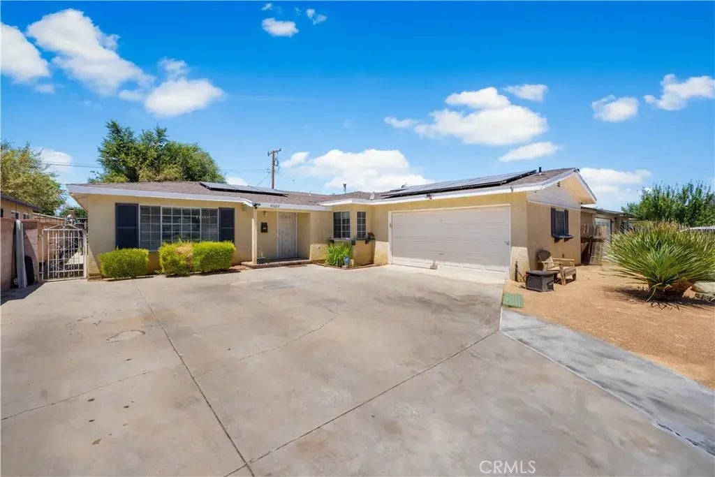 45029 16th Street West, Lancaster