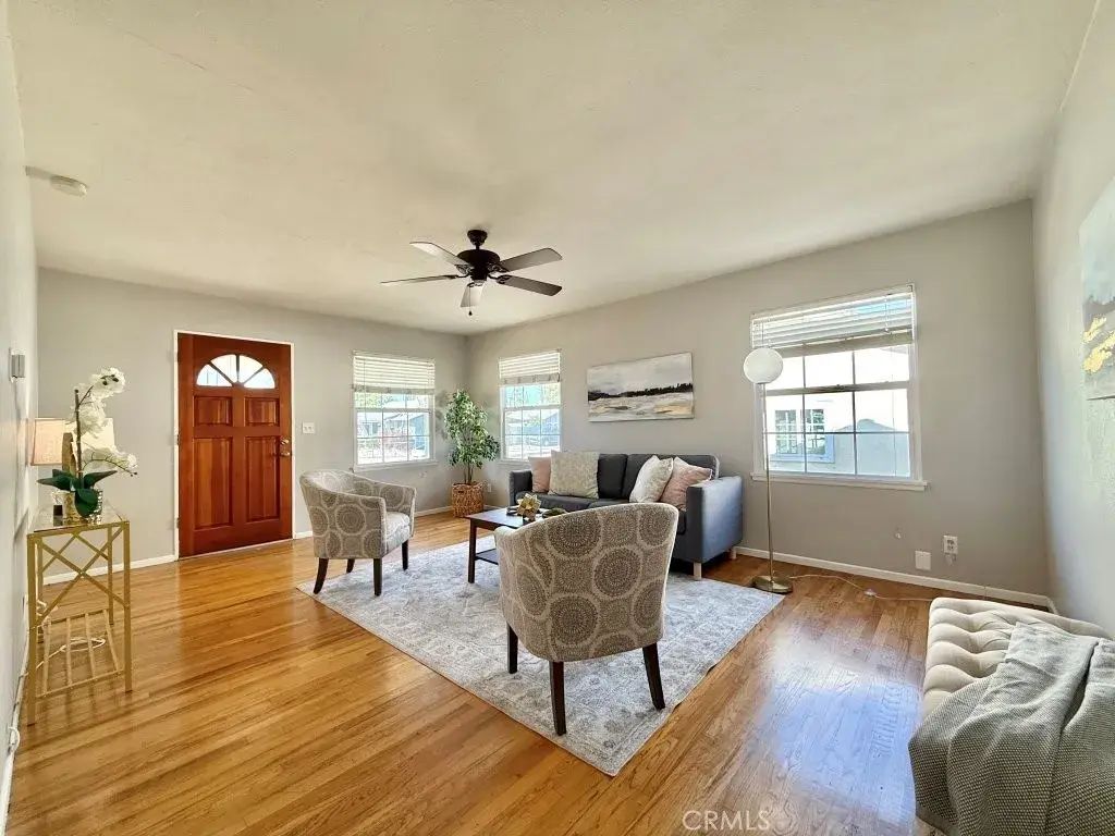11622 Massinger Street, Lakewood