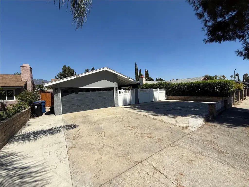 12744 El Dorado Avenue, Sylmar