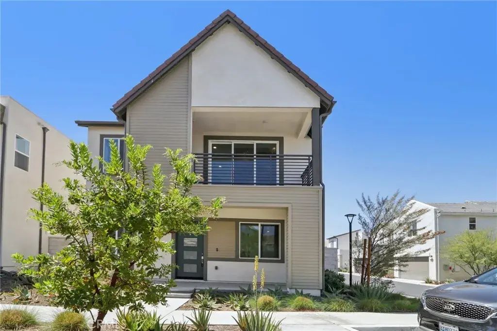 27730 Knoll View Place, Valencia