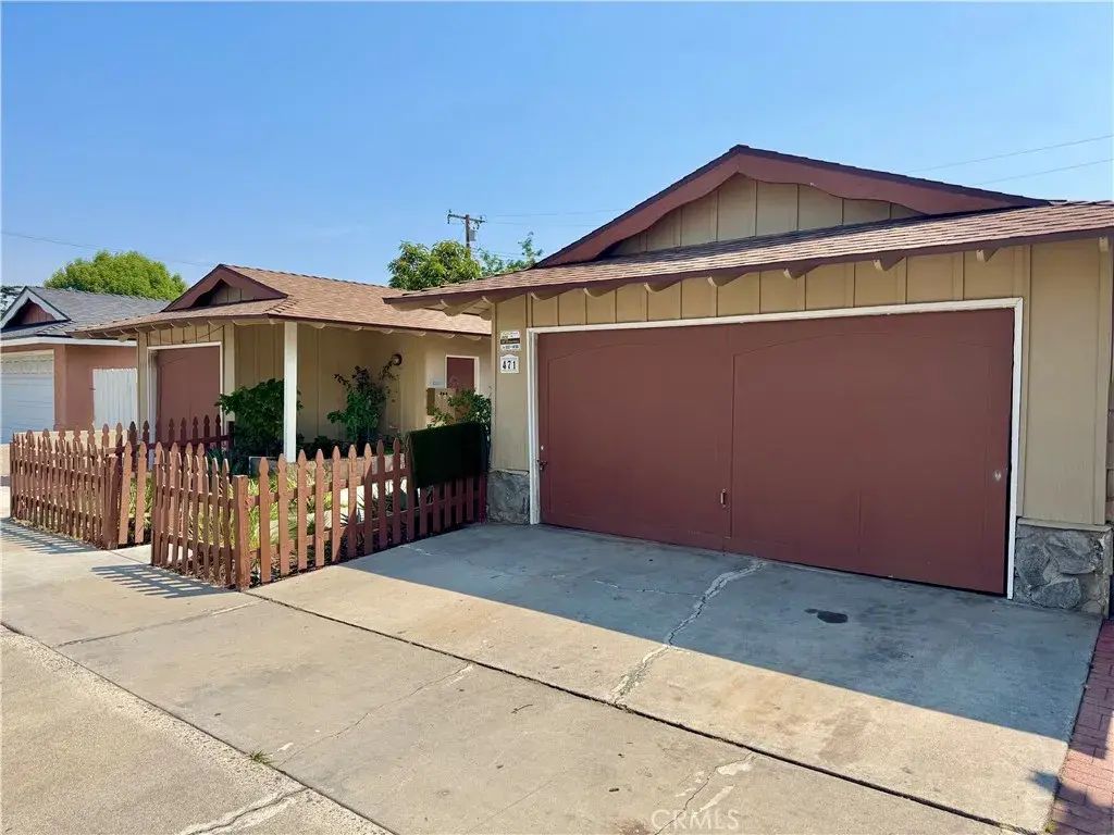 471 N Oak Street, Orange