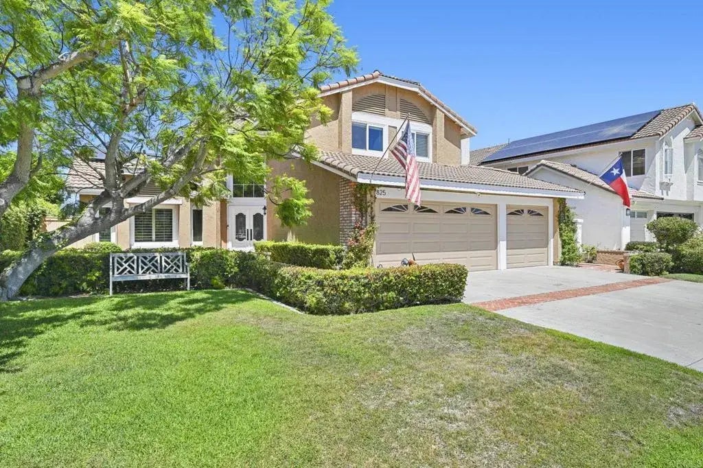 825 Robert Lane, Encinitas