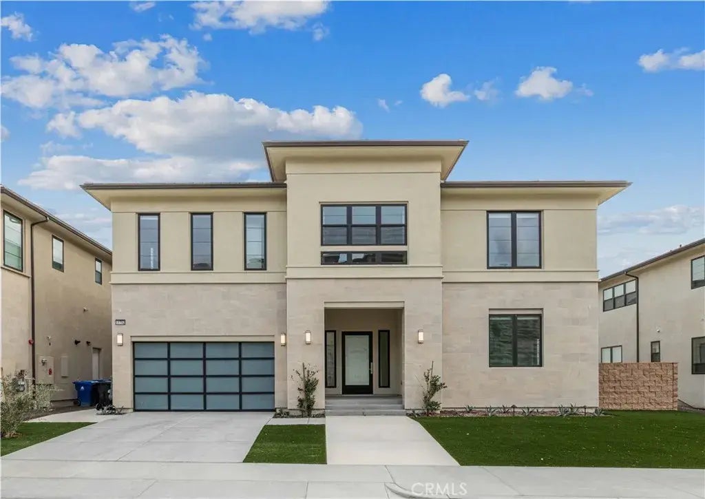 11752 N Hillsborough Lane, Porter Ranch