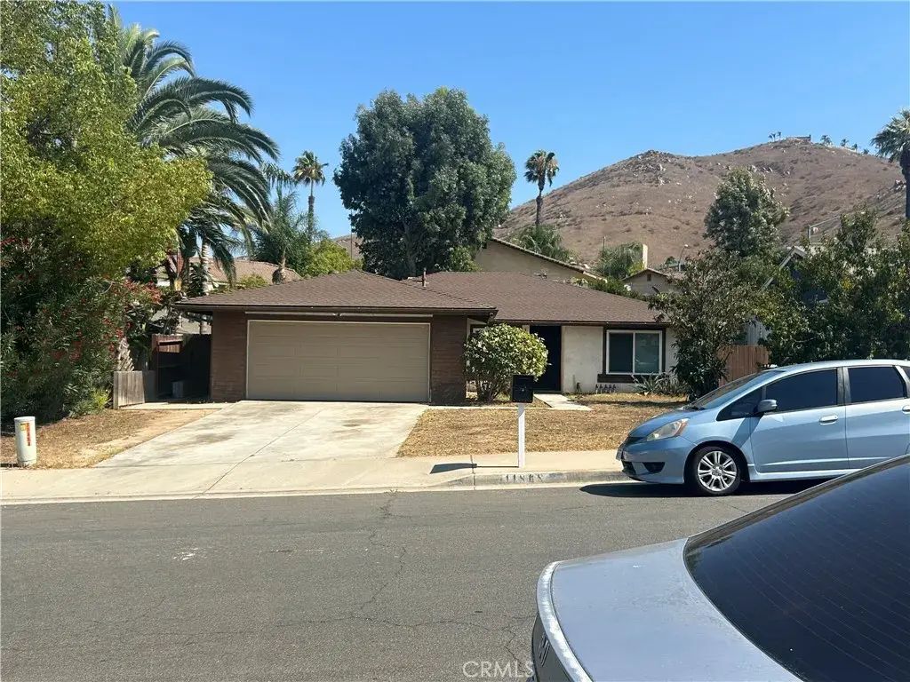 11868 National Drive, Riverside