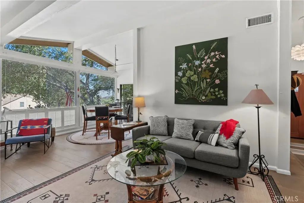 4214 Tosca Road, Woodland Hills