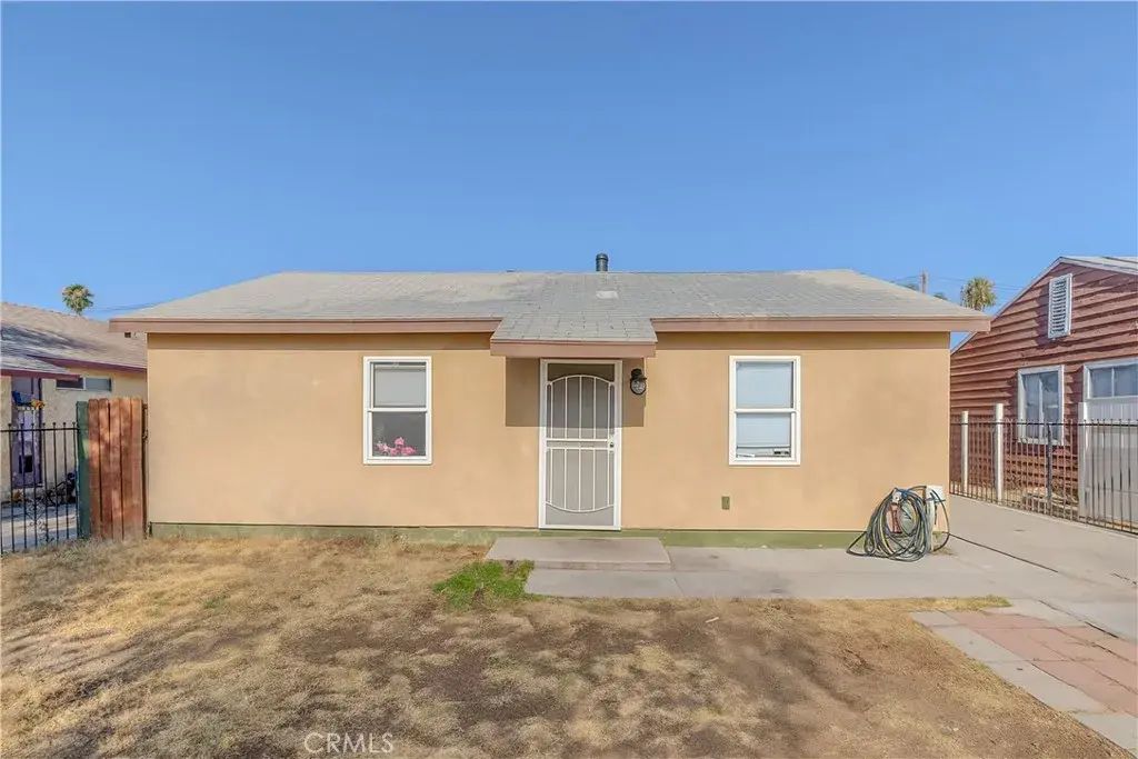 919 N Illinois Ave, Colton