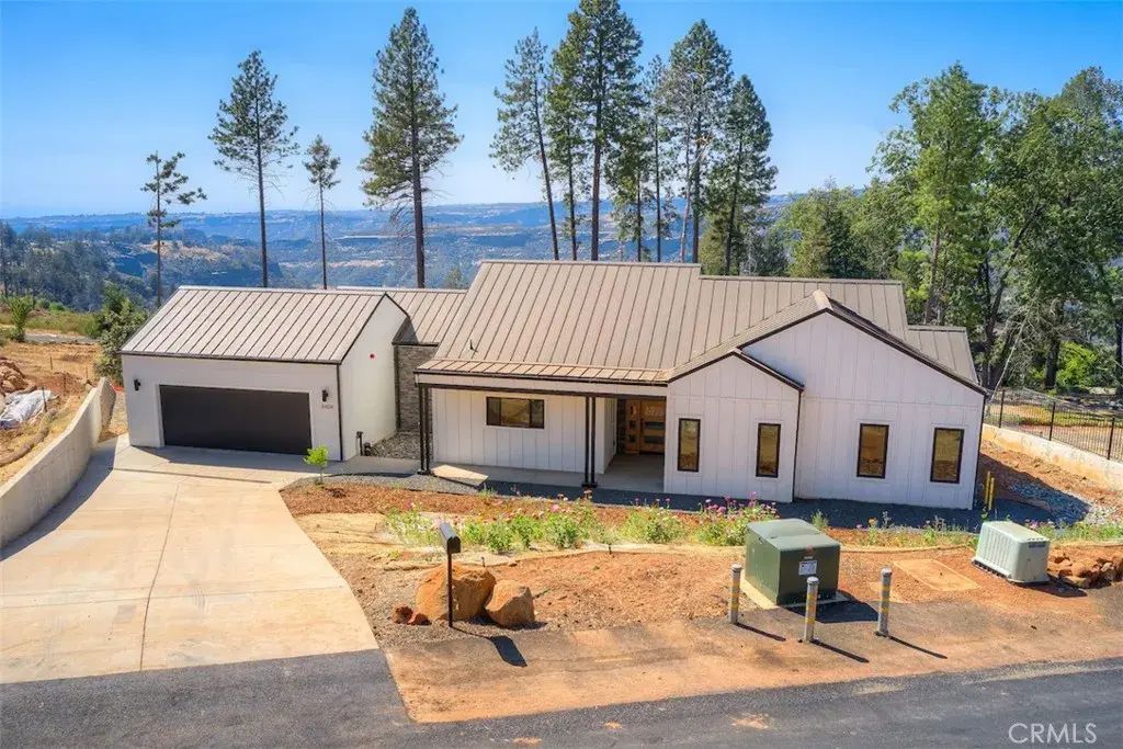 8404 Montna Drive, Paradise