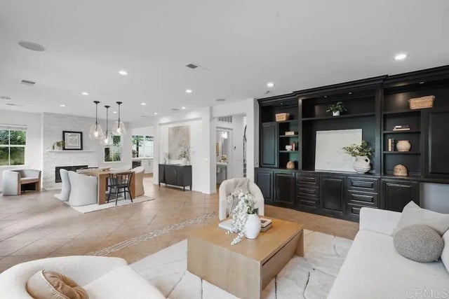 2282 Aventurine Place, Carlsbad