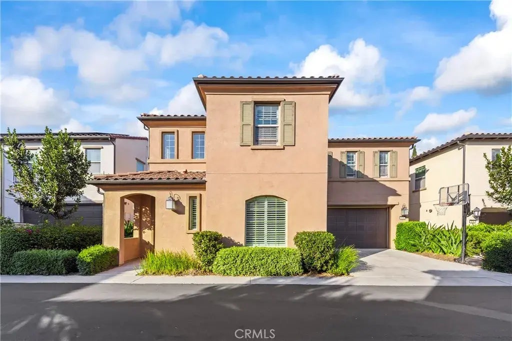 120 Yellow Pine, Irvine