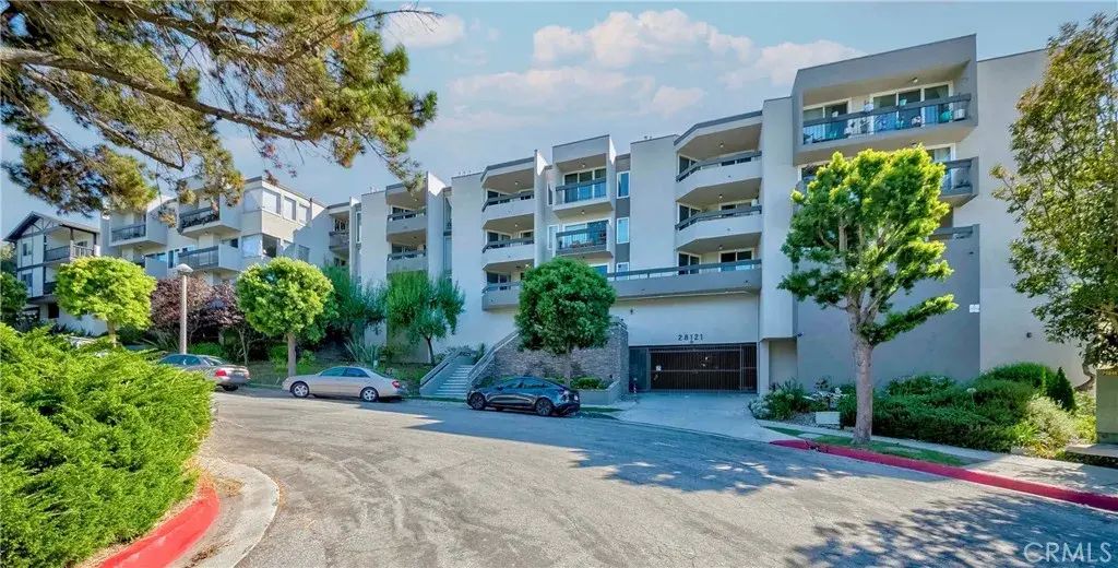28121 Highridge Road 405, Rancho Palos Verdes