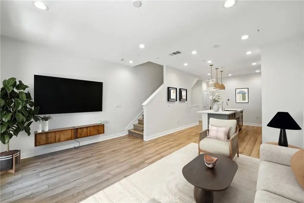 7621 University Avenue 103, La Mesa
