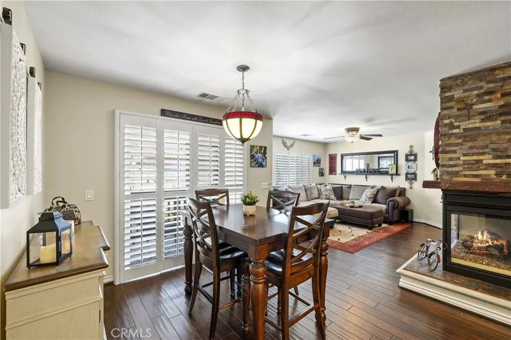 28385 Mirabelle Lane, Saugus