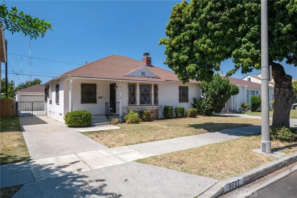 3727 West Boulevard, Los Angeles