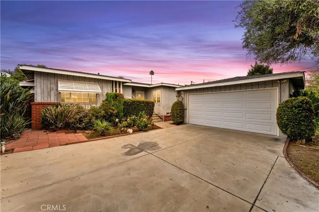 9711 Woolley Street, Temple City