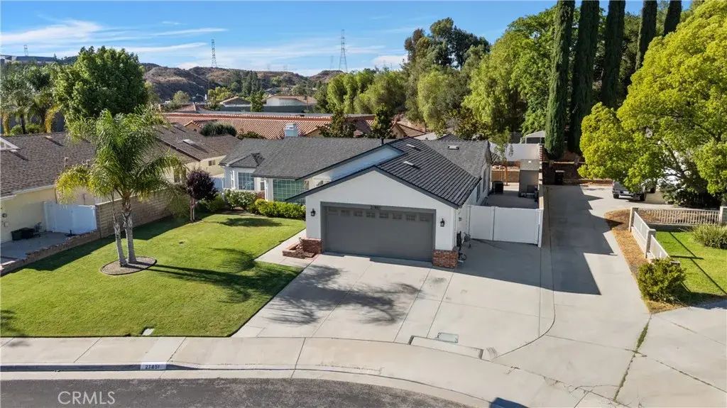 27851 Santa Clarita Road, Saugus