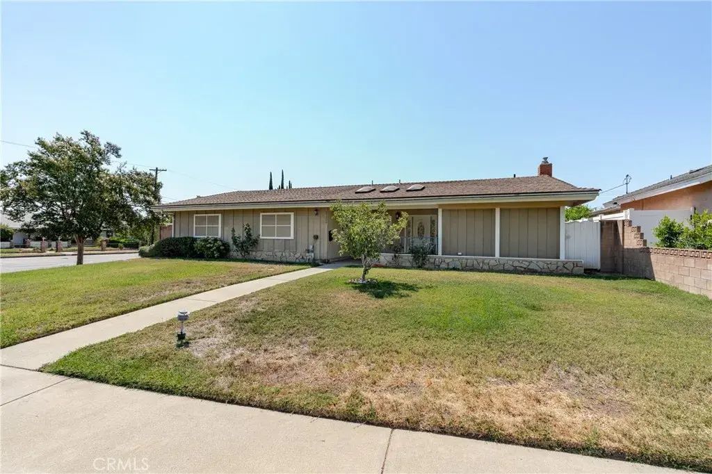 23200 Justice Street, West Hills