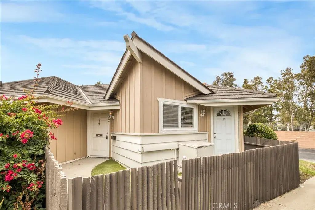 22641 Nadine Circle 206, Torrance