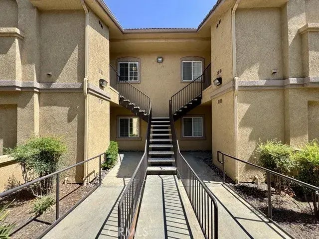 41410 Juniper Street 1522, Murrieta