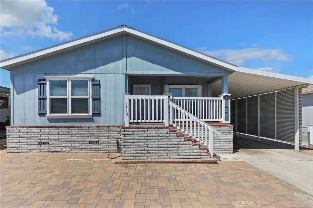 1410 Rainbrook, Corona