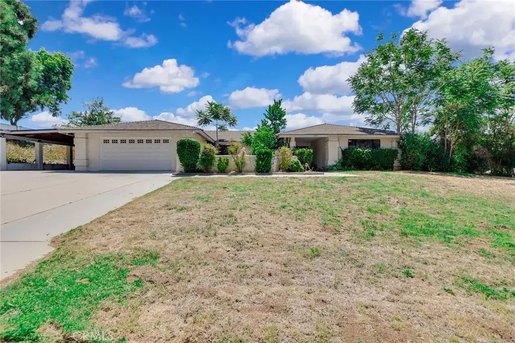 35823 Avenue Avenue East, Yucaipa