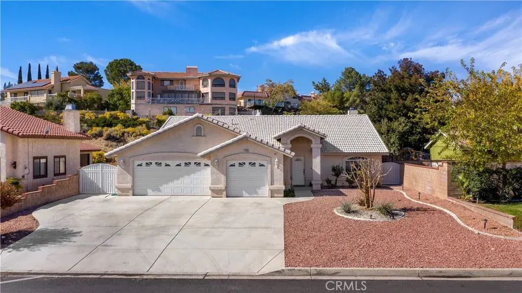 13660 Spring Valley Pkwy, Victorville