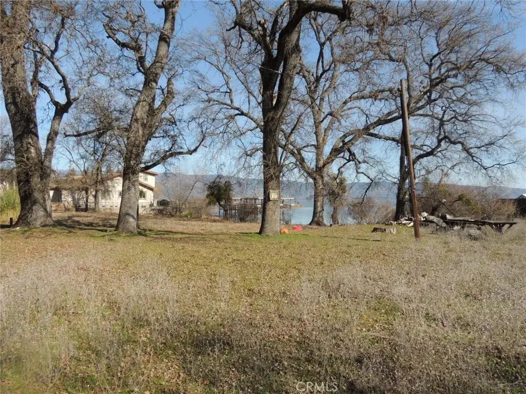 3530 Lakeshore, Lakeport