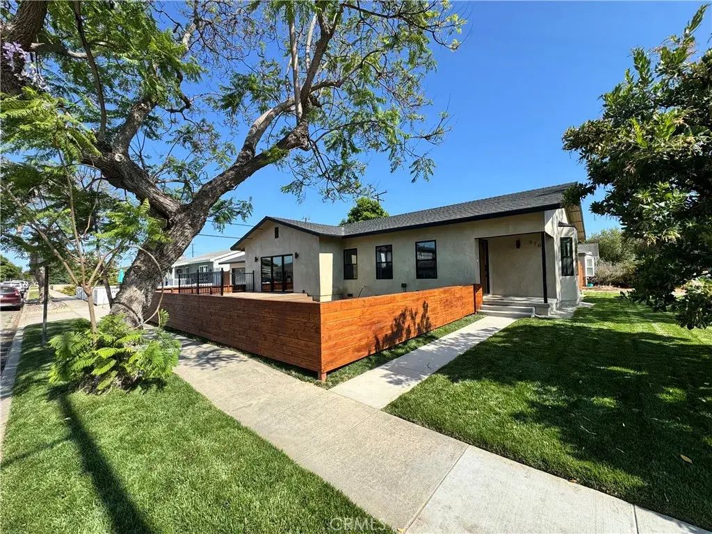 5702 E Huntdale Street, Long Beach