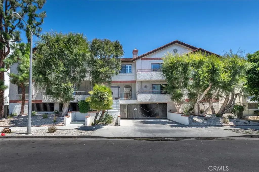 4370 Troost Avenue 201, Studio City