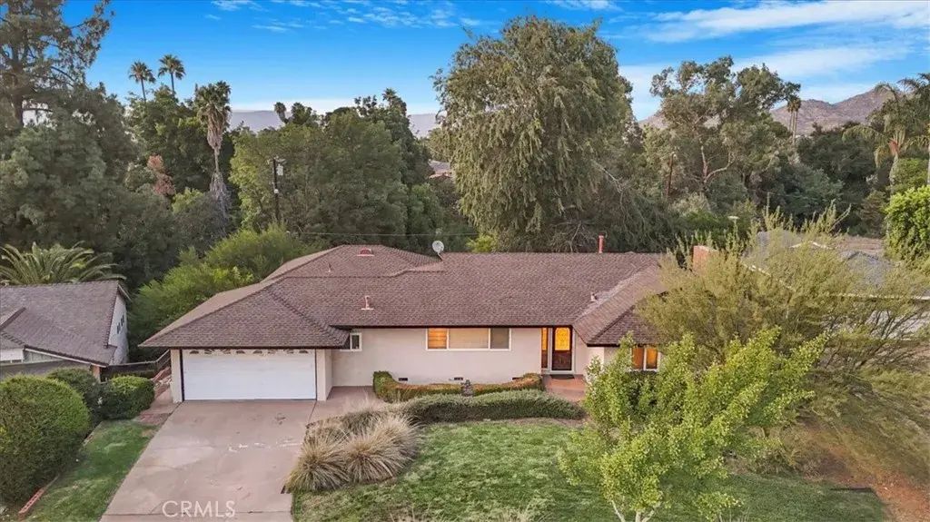 1787 Prince Albert Drive, Riverside