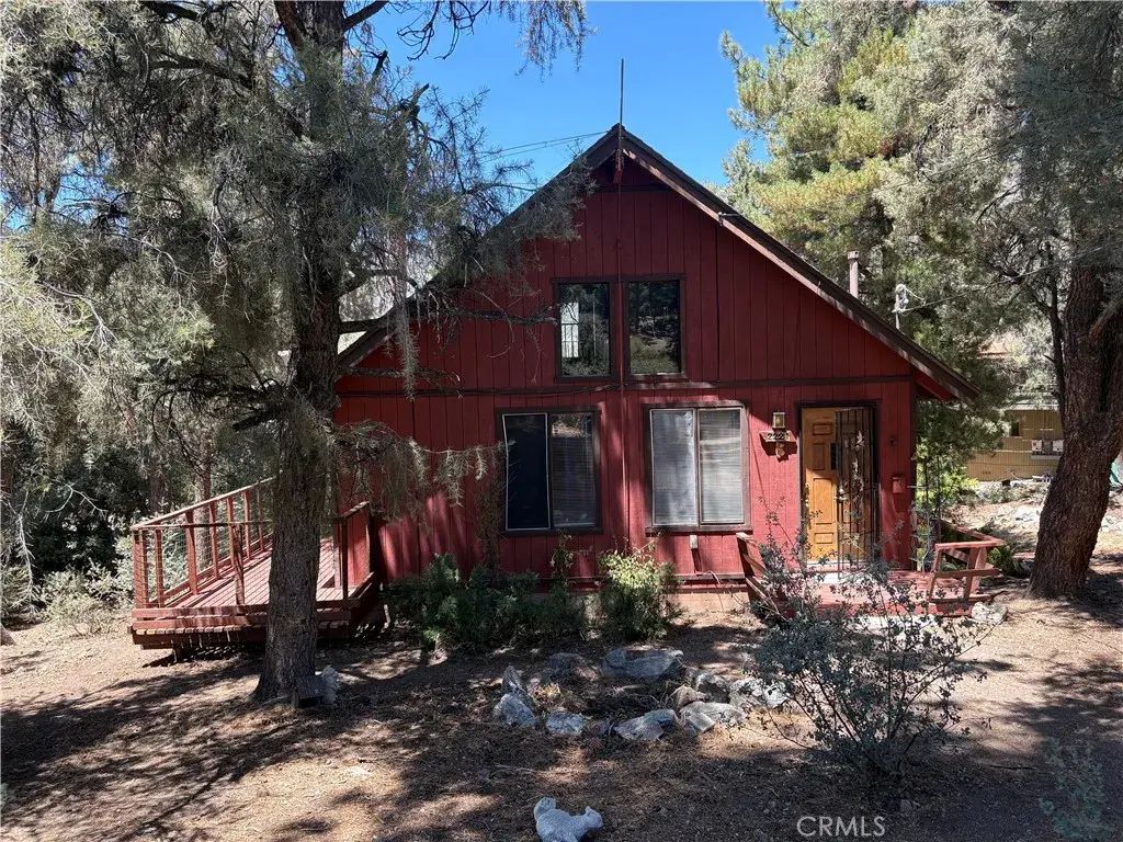 2221 Maplewood Way, Pine Mountain Club