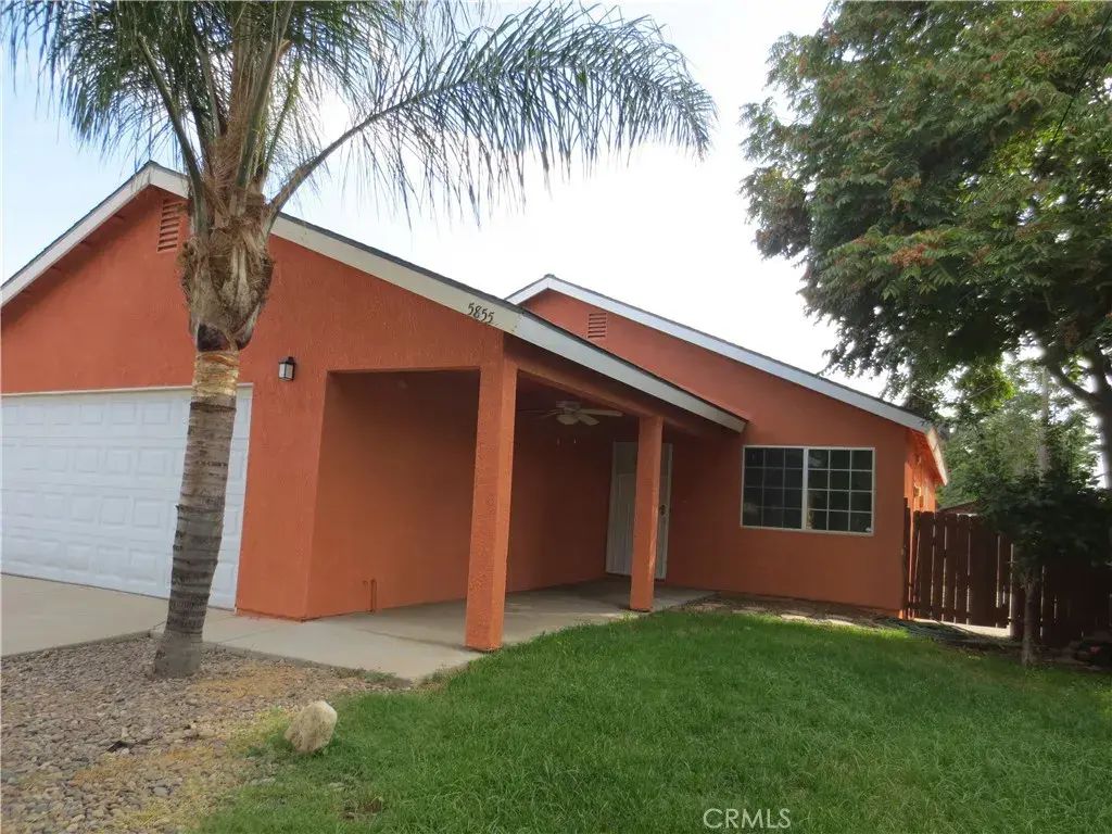 5855 Challen Avenue, Riverside