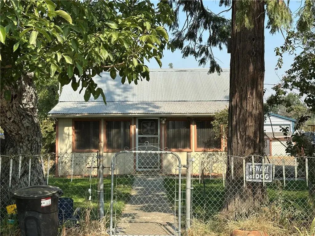 423 2nd Street, Stonyford
