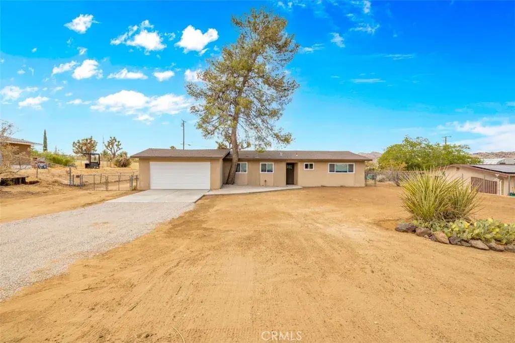 7090 Hanford Avenue, Yucca Valley