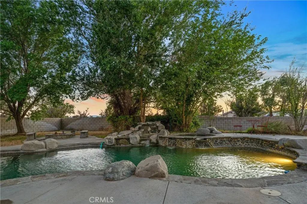 431 W 72nd Street, Rosamond