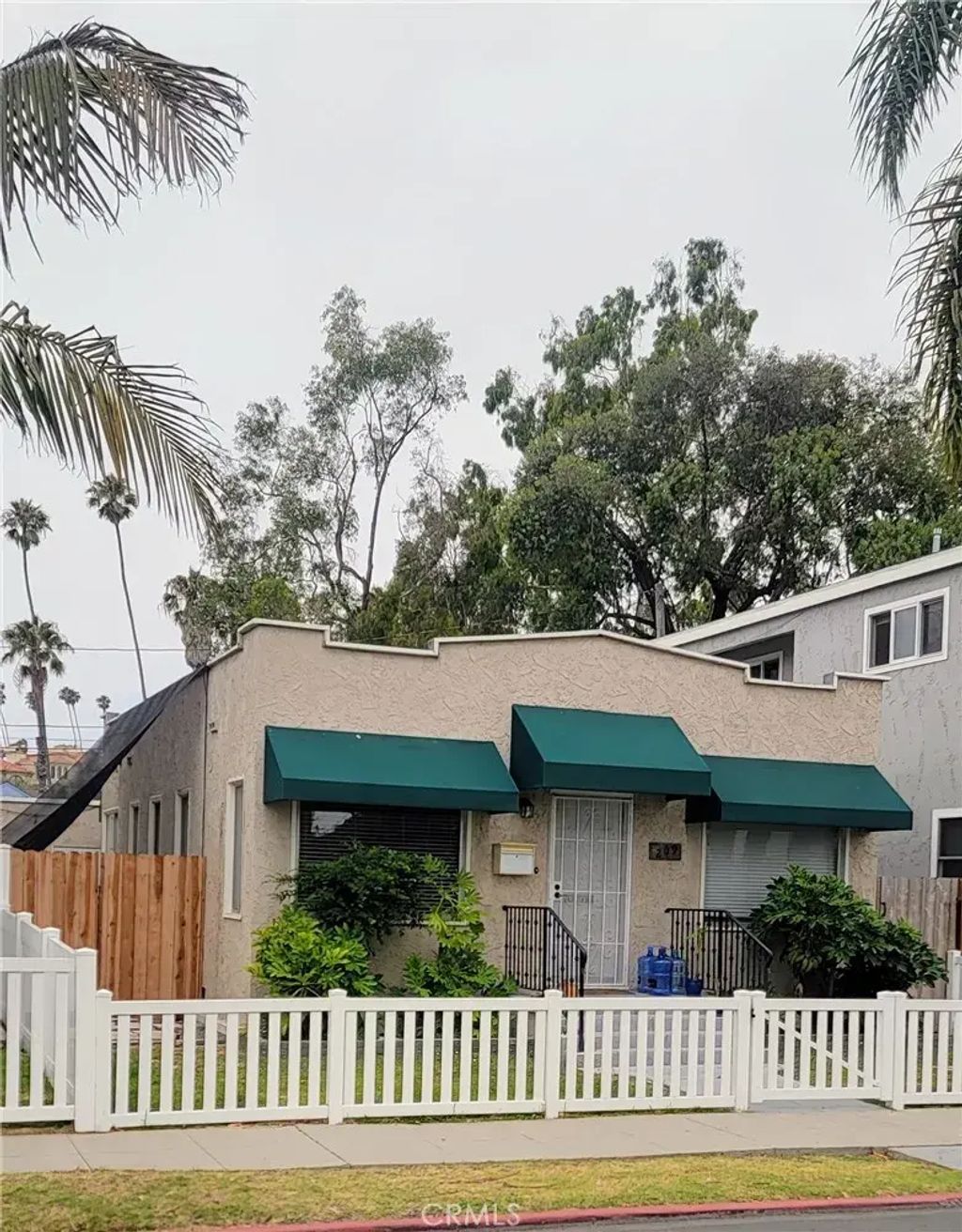 209 Park Avenue, Long Beach