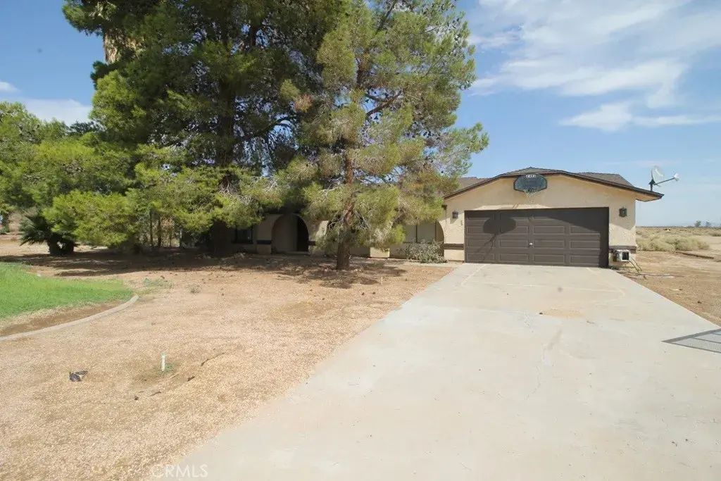 41492 Dogwood Street, Newberry Springs
