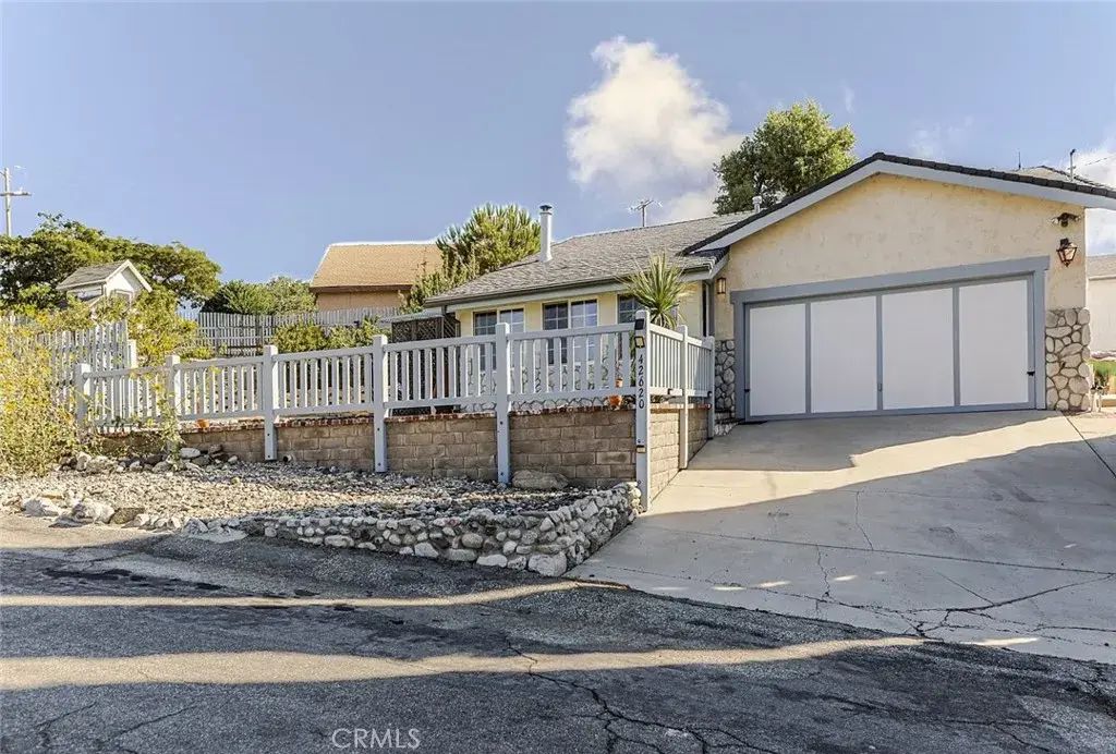 42620 Wauconda Drive, Lake Hughes