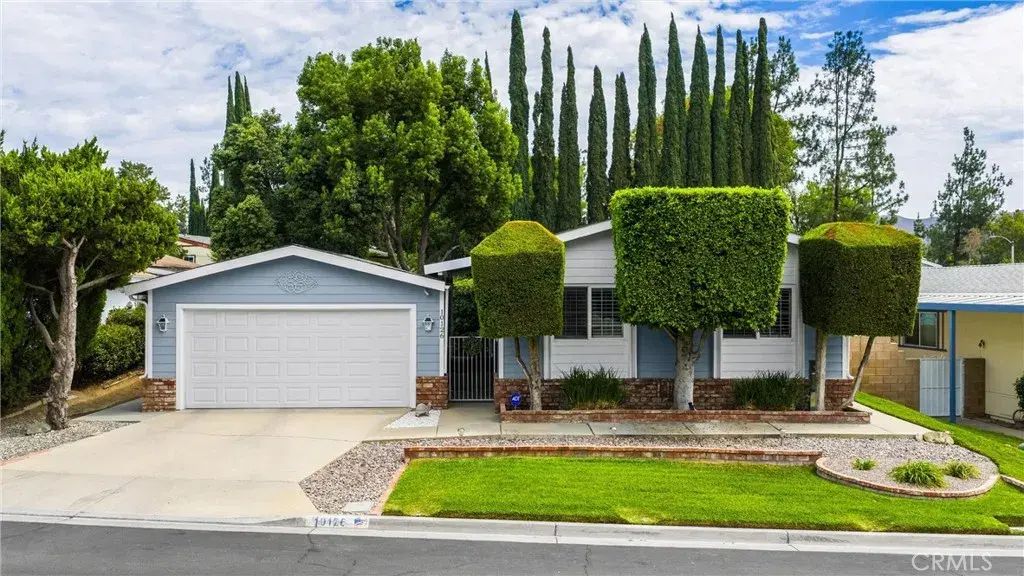10126 Wrangler Way, Corona