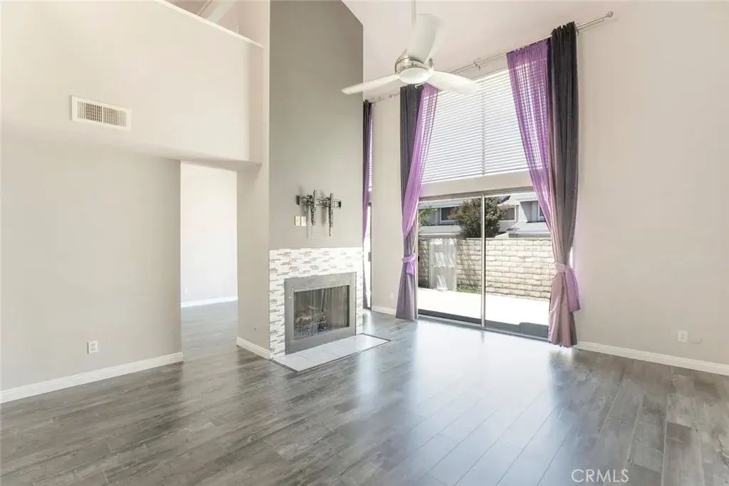23211 Kimmore Terrace, Valencia