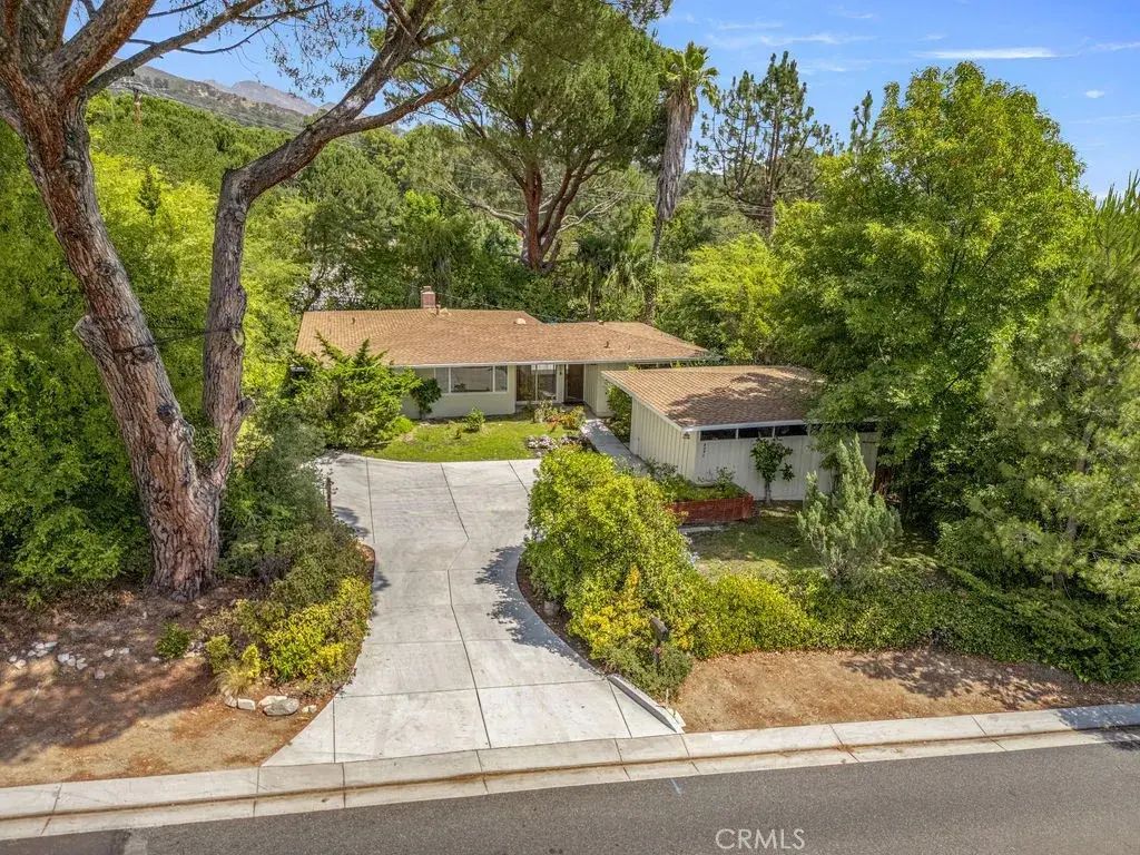 4940 Ocean View Boulevard, La Canada Flintridge