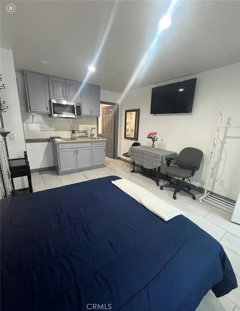 1359 Glen Ave, Pomona