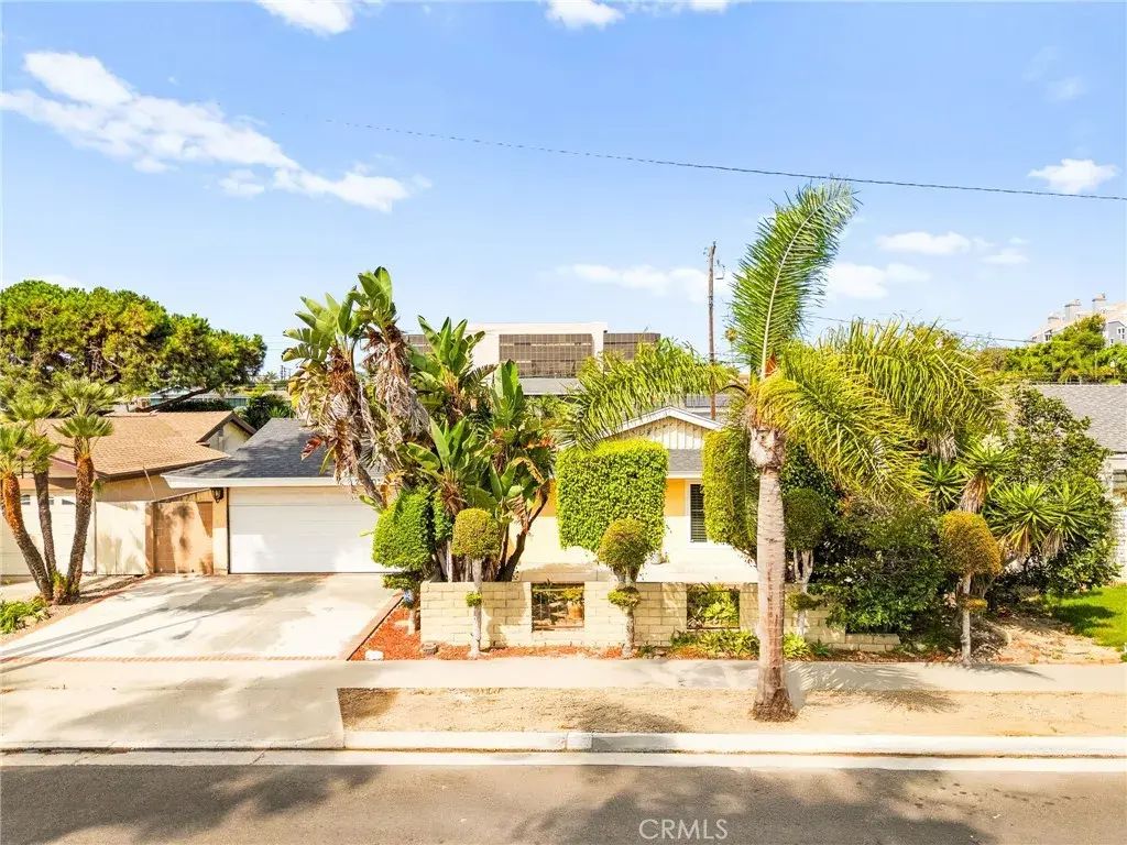 20401 Somerville Lane, Huntington Beach