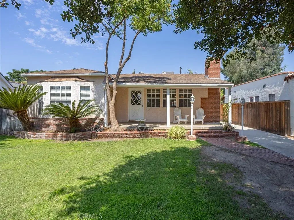 331 Allen Avenue, Glendale