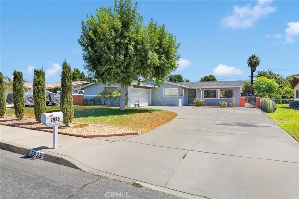 7925 Spohn Avenue, Fontana