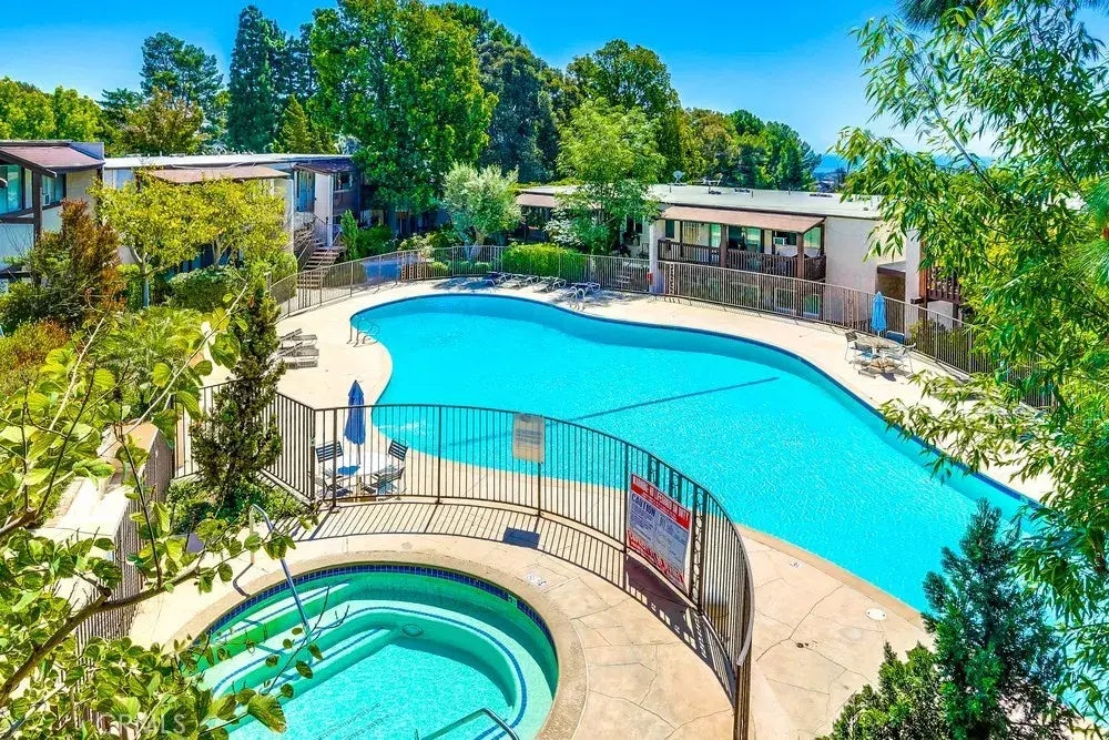 374 S Miraleste Drive 413, San Pedro